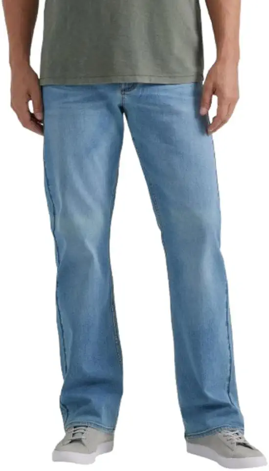 Wrangler Authentics Men's Relaxed Fit Boot Cut Jean