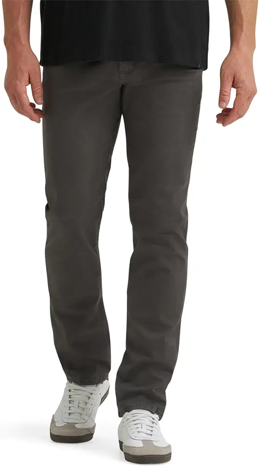Men's Extreme Motion Slim Straight Leg Jean 2015437