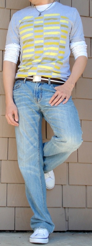 Casual Layered Grey Graphic Tee with White Long Sleeve Base and Light Wash Jeans
