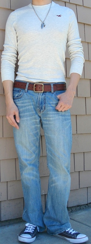 Casual Light Blue Jeans and Off-White Long Sleeve Shirt Outfit
