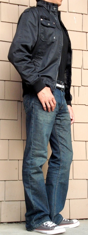 Casual Men's Black Zip Jacket with Dark Blue Jeans and Grey Sneakers