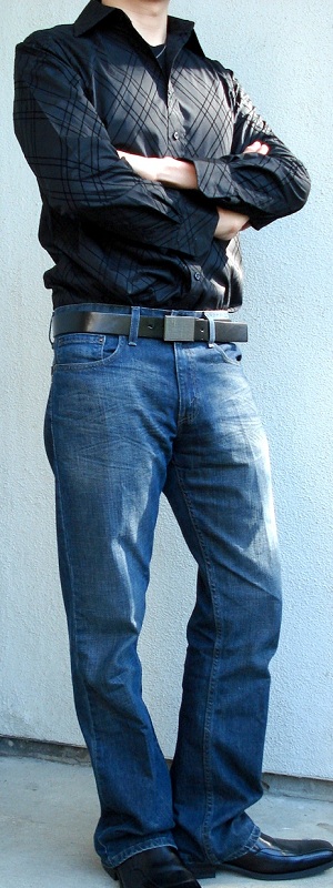 Smart Casual Black Button-Down Shirt and Blue Jeans Outfit